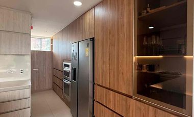VENTA HERMOSO APARTAMENTO EN LOMA ESCOBERO, ENVIGADO
