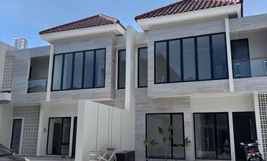 Rumah Mewah 2 Lantai lokasi strategis poros andi jemma makassar