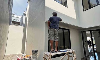 Rumah Mewah 2 Lantai lokasi strategis poros andi jemma makassar