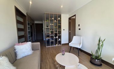 Se Vende Departamento  de 2 habitaciones estilo mariposa + estacionamiento - semi nuevo en San Pedro De La Paz