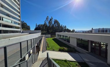 Se Vende Departamento  de 2 habitaciones estilo mariposa + estacionamiento - semi nuevo en San Pedro De La Paz