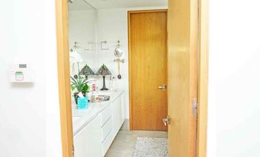 VENTA HERMOSA CASA EN SAN LUCAS, MEDELLIN