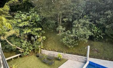 VENTA HERMOSA CASA EN SAN LUCAS, MEDELLIN