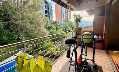 VENTA HERMOSA CASA EN SAN LUCAS, MEDELLIN