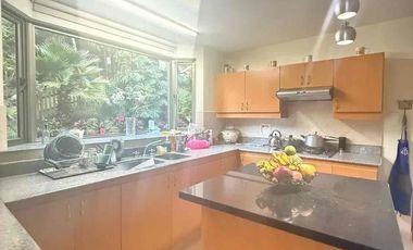 VENTA HERMOSA CASA EN SAN LUCAS, MEDELLIN