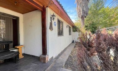 ARRIENDO CASA  GRANDE CON PISCINA