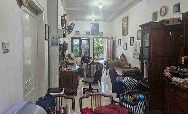 Dijual via  lelang rumah grand deltasari lokasi strategis dan dekat toll