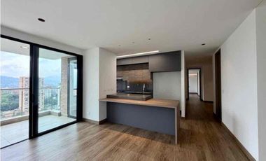 VENTA HERMOSO APARTAMENTO EN LOS BALSOS N1, MEDELLIN