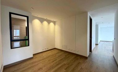 VENTA HERMOSO APARTAMENTO EN LOS BALSOS N1, MEDELLIN