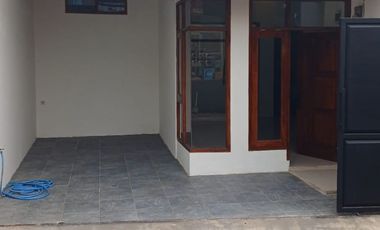 3 KT 1 Kamar Mandi Rumah Dekat Akses Tol Cileunyi
