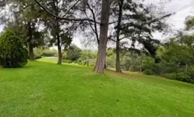 PRECIOSA CASA EN VENTA EN LA COLONIA EL MIRADOR LA CALERA