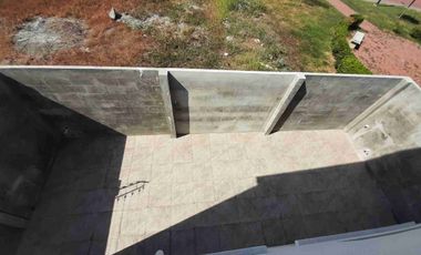 Vendo linda casa dos plantas, en urbanización La Joya- etapa Topacio