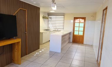 SE ARRIENDA CASA SEMI AMOBLADA CON LOCAL COMERCIAL SECTOR NORTE