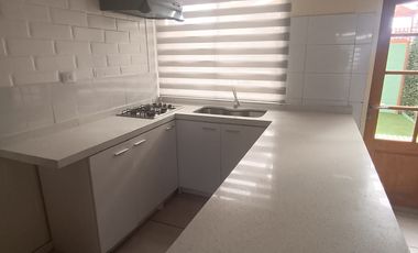 SE ARRIENDA CASA SEMI AMOBLADA CON LOCAL COMERCIAL SECTOR NORTE