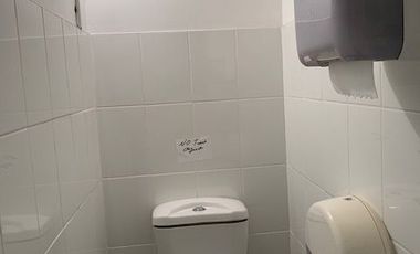 ARRIENDO OFICINA METRO EL GOLF