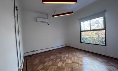 ARRIENDO OFICINA METRO EL GOLF