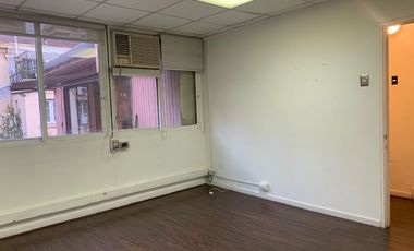 ARRIENDO OFICINA METRO EL GOLF