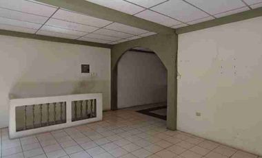 Casa rentera en venta, Sauces 3