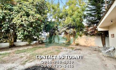 3 Bedrooms House For Rent with Pool Located inside a secured subdivision in Barangay Pampang,Angeles City,Pampanga