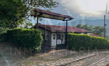 Venta de casa campestre en condominio La Mesa Cund-San Joaquín