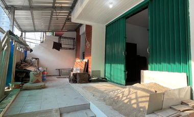 DISEWAKAN MURAH RUMAH LOKASI SANGAT STRATEGIS DI TAWAKAL GROGOL JAKARTA BARAT