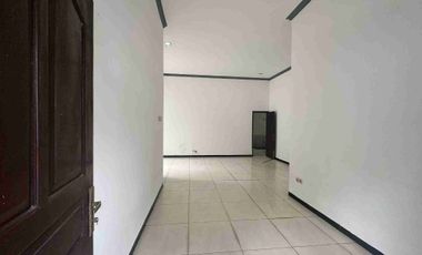 3 Menit ke undip rumah siap huni