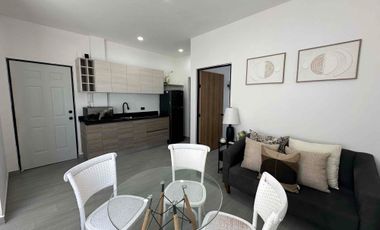Loft y Depas con muebles en renta, se puede facturar la renta, Los Pinos