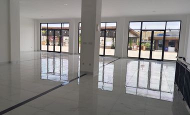 Ruko Ebony Island Batavia Pik, Uk 4,5X18 (3 Lantai) Gandeng Murah