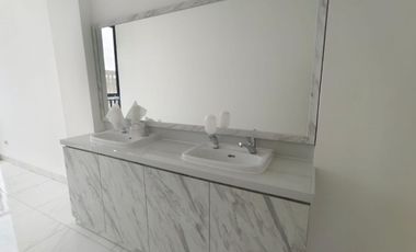 Ruko Ebony Island Batavia Pik, Uk 4,5X18 (3 Lantai) Gandeng Murah