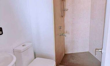 FOR SALE: 2-BEDROOM CONDO – THE RISE MAKATI