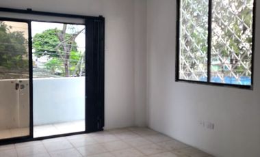 Casa rentera en venta sur oeste de Guayaquil, hospital de Guayaquil,