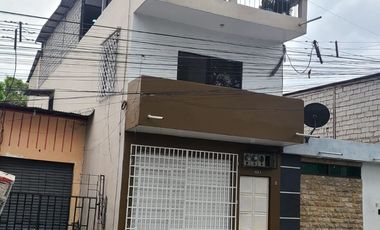 Casa rentera en venta sur oeste de Guayaquil, hospital de Guayaquil,