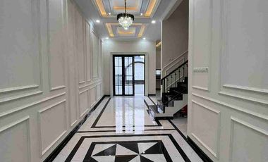 Rumah Baru Mewah 3+1 KT Di Grand Depok City