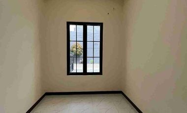 Rumah Baru Mewah 3+1 KT Di Grand Depok City
