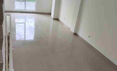 Disewakan Ruko Gandeng 4 di jababeka Cikarang Ruko sudirman