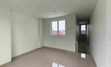 Disewakan Ruko Gandeng 4 di jababeka Cikarang Ruko sudirman