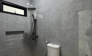 Town house mewah 800 meter ke pintu tol pancoran mas