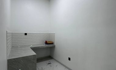 Town house mewah 800 meter ke pintu tol pancoran mas