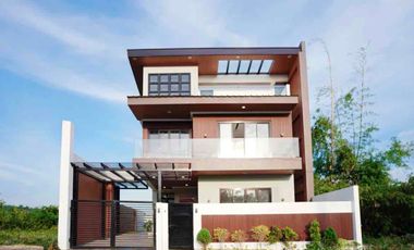 Overlooking House and Lot for rent or sale