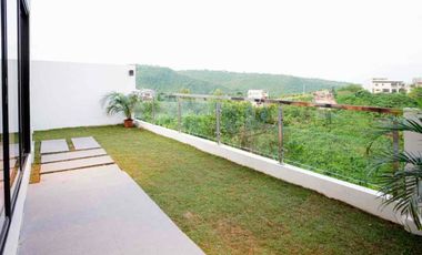 Overlooking House and Lot for rent or sale