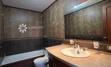 EN VENTA - DEPARTAMENTO CON 2 DORMITORIOS Y BALCÓN, SECTOR Av . Gran Colombia, Calle Mariscal Lamar