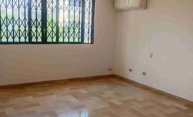 Kennedy Norte,alquiler casa de 2 plantas, para oficina
