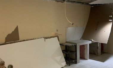 Strategis Sewa Rumah 2Lt. Unfurnished di Taman Ubud Karawaci Minimal sewa 2 Tahun Akses ke Lippo Mall Karawaci, Pintu Tol, Kampus UPH