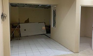 Strategis Sewa Rumah 2Lt. Unfurnished di Taman Ubud Karawaci Minimal sewa 2 Tahun Akses ke Lippo Mall Karawaci, Pintu Tol, Kampus UPH