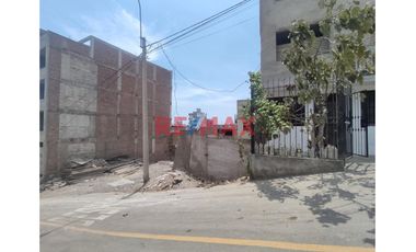 TERRENO CON UBICACIÓN PRIVILEGIADA CERCA A LA UNIVERSIDAD RICARDO PALMA Y PARQUE DE LA AMISTAD
