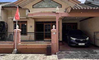 RUMAH NYAMAN DAN STRATEGIS DENGAN TANAH LUAS DALAM RINGROAD DI DEKAT GEDONGKUNING