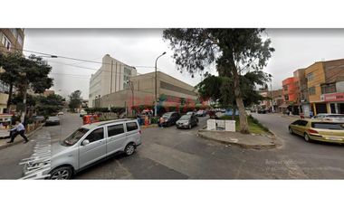 Se Vende Casa Como Terreno En Av Panamericana Norte-Esquina
