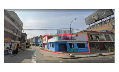 Se Vende Casa Como Terreno En Av Panamericana Norte-Esquina