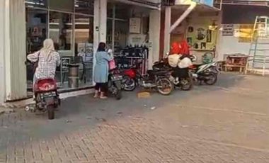 DiJual 2 unit jadi 1 Ruko Evergreen Regency - Waru Sidoarjo