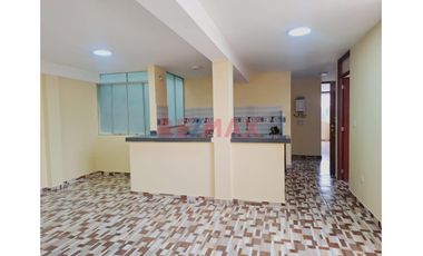 A Pocas Cuadras De La Estación Del Tren San Martín! Hermoso Departamento En Urb. Los Jazmines – Sjl